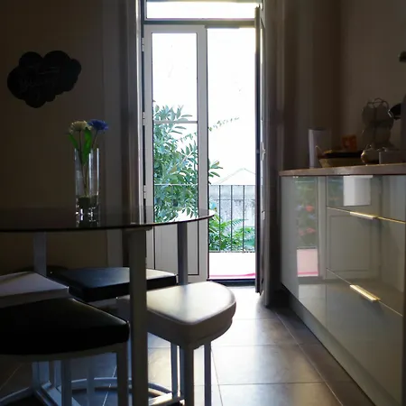 Cheesecake Boutique House Гостевой дом Лиссабон