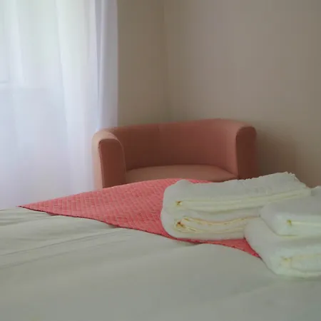 Cheesecake Boutique House Vendégház 3*